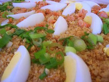 http://www.balitapinoy.net/images/pancit_palabok_bingbing_qc.jpg