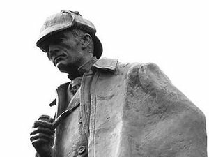 http://www.balitapinoy.net/images/sherlock_holmes_statue.jpg